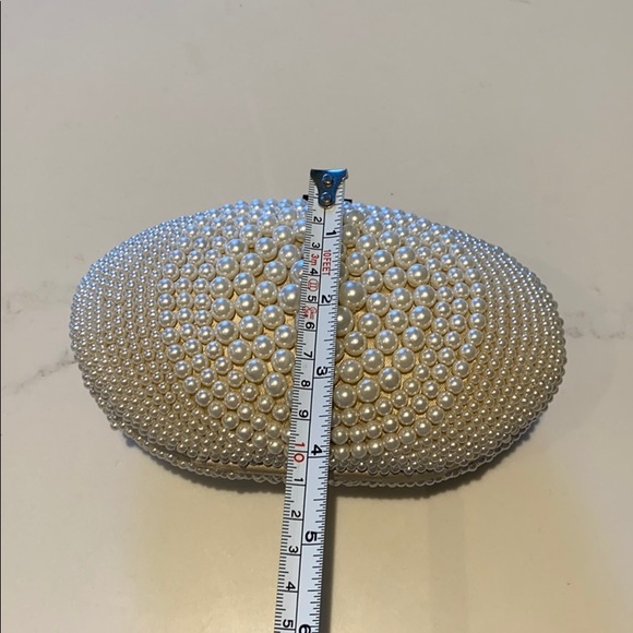 Fiona Evening Cluth - Picture 6 of 6